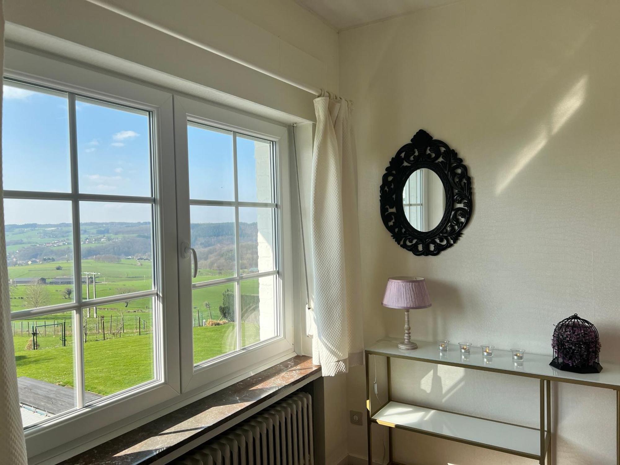 Oneux Village Theux Exteriör bild
